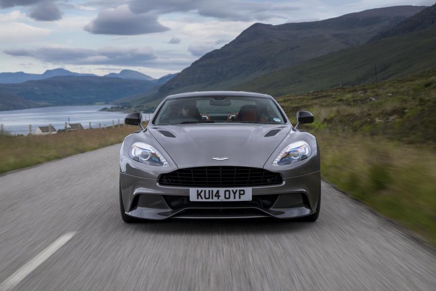  Aston Martin Vanquish 2012 года  (UK) (фото 134 из 170)